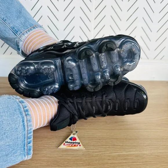 ⭐Nike Air VaporMax Plus Triple Black Shoes Sneakers Women’s Size 7 DH1063-001⭐