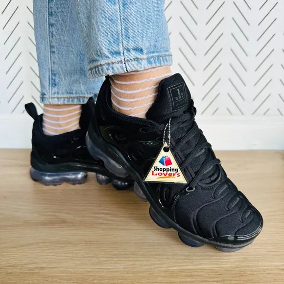 ⭐Nike Air VaporMax Plus Triple Black Shoes Sneakers Women’s Size 7 DH1063-001⭐