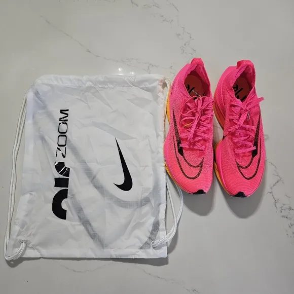 Nike Air Zoom Alphafly Running Shoee! Hot Pink/Orange. Women's 12/Men's 10.5 New