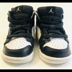 Nike Air Jordan Crayon Pk 1Mid TD Shoes Size 4C
