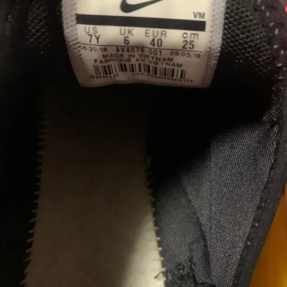 Nike AIRMAX 270 EUC Orange red color, Black and Yellow Athletic Shoes.