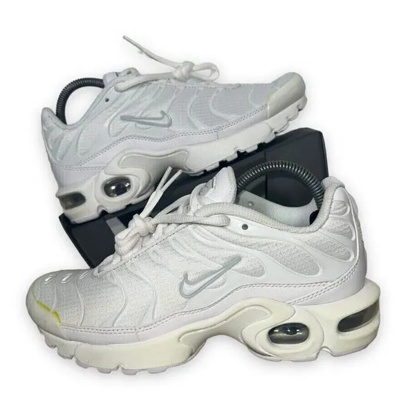 Nike Air Max Plus GS 'White Metallic Silver' AR1852-100 Youth 4.5 Women's 6