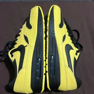 Nike Athletic Shoes - Yellow and Black