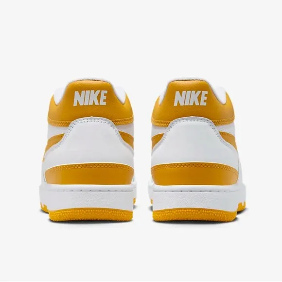 Nike Attack Men's Shoes size 10.5 yellow /white