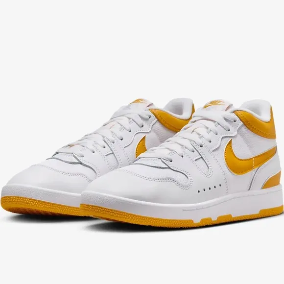 Nike Attack Men's Shoes size 10.5 yellow /white