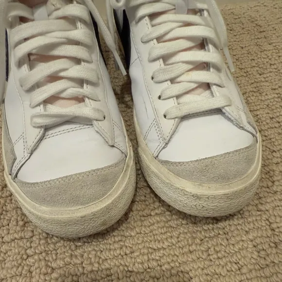 NIKE Blazer Mid ‘77 Sneakers size 7.5