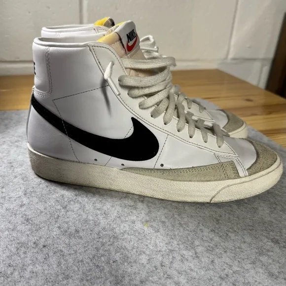 Nike Blazers Hi-Top