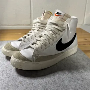 Nike Blazers Hi-Top