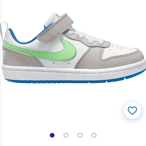 Nike Boys 2.5Y Shoes Court Low NWT