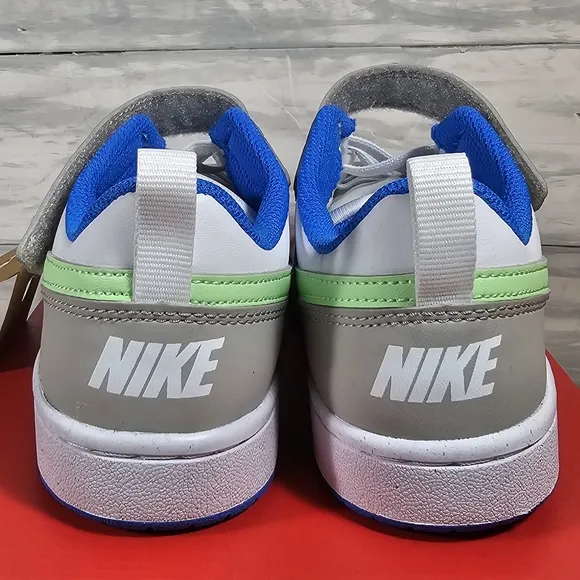Nike Boys 2.5Y Shoes Court Low NWT