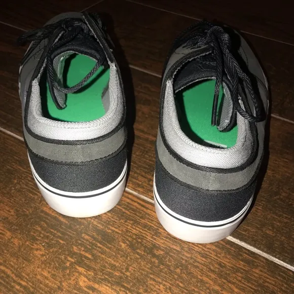 Nike boys shoes