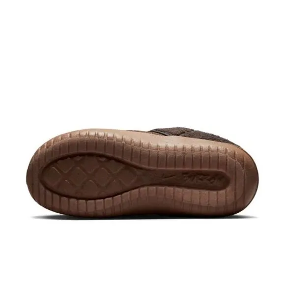 Nike Burrow SE Knit Faux Fur Slippers Men's Sz 6 Brown Slip On Lined DR8886-200