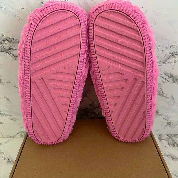 Nike Calm Mule SE Playful Pink Fur Slippers Slides FZ3119-600 Women’s Sizes