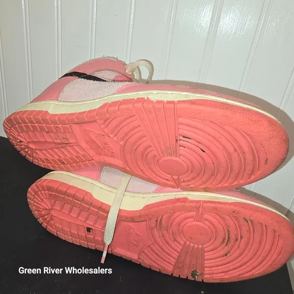 Nike Dunk High Top Sneakers Pink Black Swoosh Fashion Shoes Womens Size 7