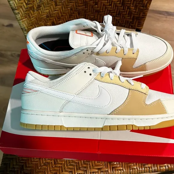 Nike dunk low SE size 11 new inbox