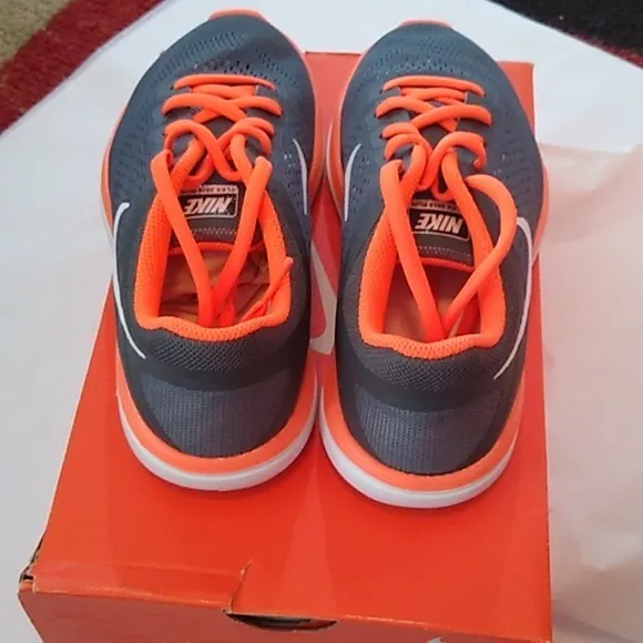 Nike Flex Running Athletic Shoes, 4Y, Dark Grey/White/Total Orange