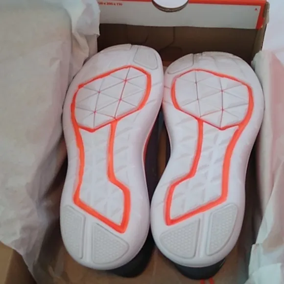 Nike Flex Running Athletic Shoes, 4Y, Dark Grey/White/Total Orange
