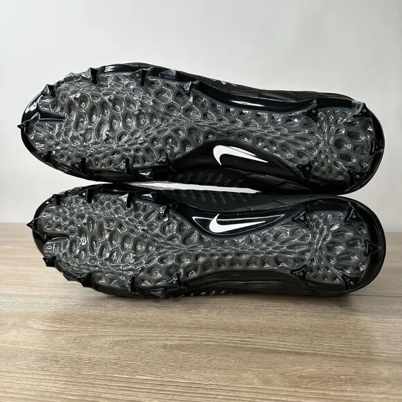 Nike‎ Football Cleats Mens 13 Black Alpha Menace Pro 2 Mid AQ3209-002