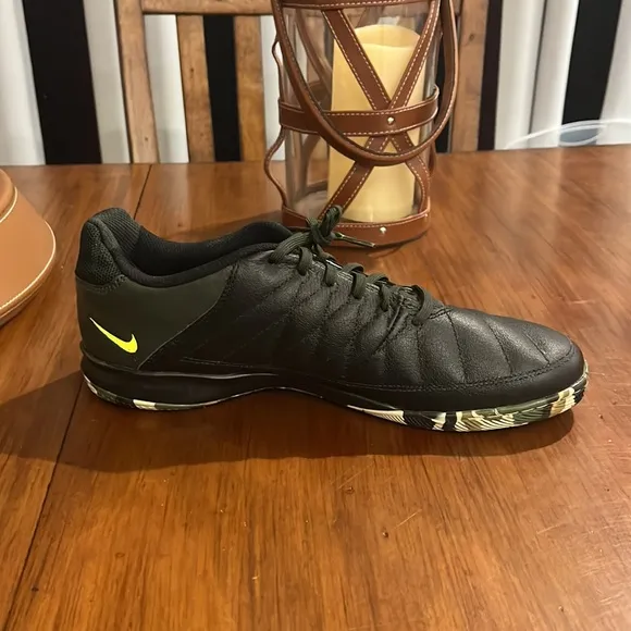 Nike Gato II Indoor Soccer shoes cleats new 580453 007 Mens sizes black camo