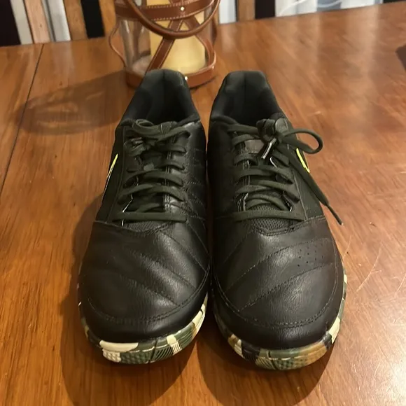 Nike Gato II Indoor Soccer shoes cleats new 580453 007 Mens sizes black camo
