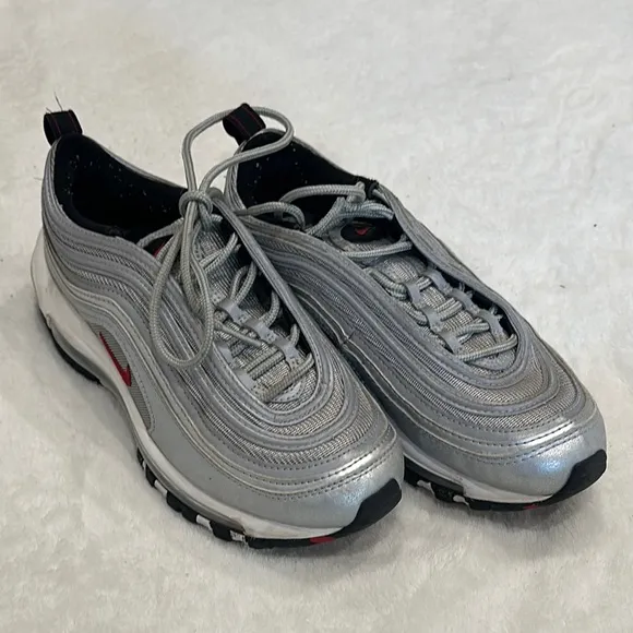 NIKE Gray and Silver Athletic Shoes