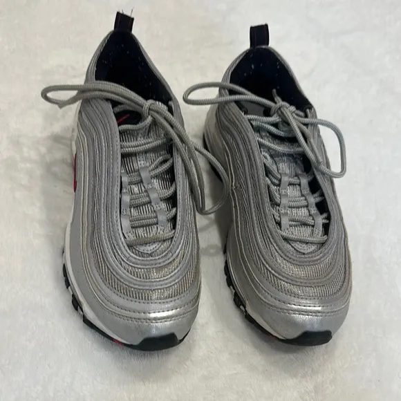 NIKE Gray and Silver Athletic Shoes
