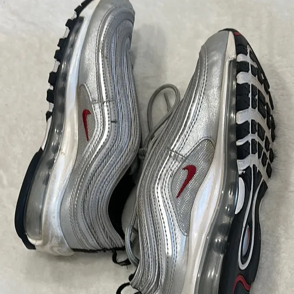 NIKE Gray and Silver Athletic Shoes