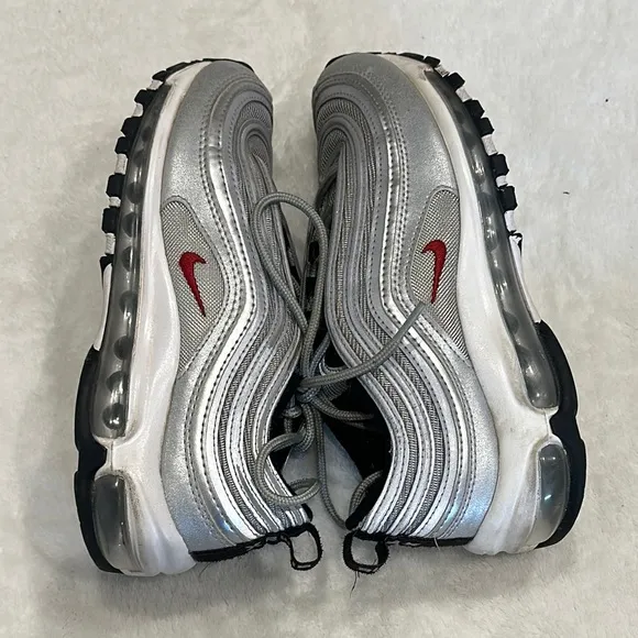 NIKE Gray and Silver Athletic Shoes