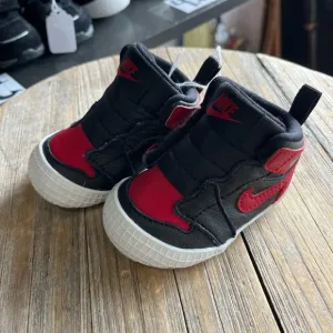 Nike jordan 1 high crib bootie AT3745-023 size 2C