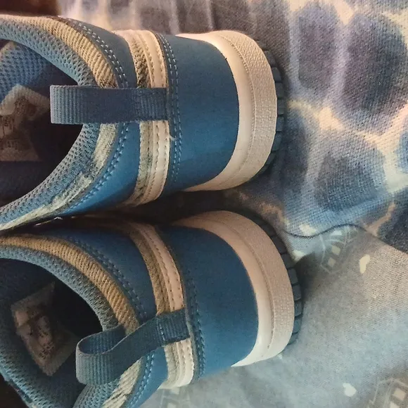 Nike Jordan 1 Mids &quot; Washed Denim&quot; Sizr 9C