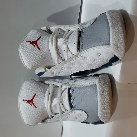 Nike. Jordan 13 Retro; Gray, White &amp; Blue; Hologram Button. Size 6C EUC