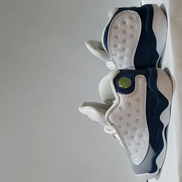 Nike. Jordan 13 Retro; Gray, White &amp; Blue; Hologram Button. Size 6C EUC