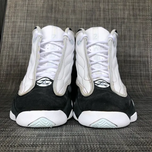 Nike Jordan Pro Strong Mid GS Sneakers Shoes Junior’s size 5.5