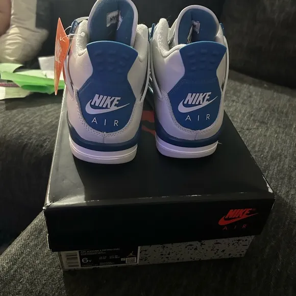 Nike Kids' Air Jordan 4 Retro - White and Blue