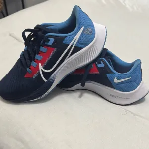 Nike Kids Blue and Red Athletic Shoes
