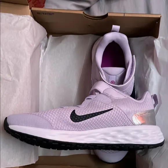 Nike Kids Shoes in Purple and Black