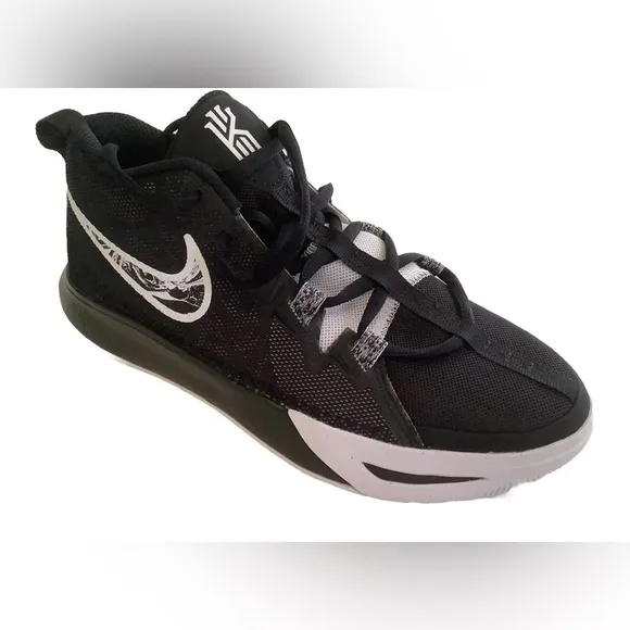 Nike Kyrie Boys Flytrap Vi DQ8094-009 Basketball Shoes NWOB