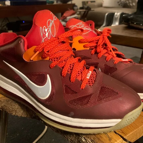 NIKE LEBRON 9 LOW SIGNATURE LEBRON JAMES BASKETBALL SHOES SNEAKERS ATHLETIC