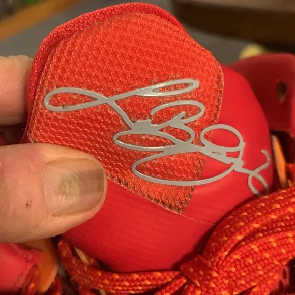 NIKE LEBRON 9 LOW SIGNATURE LEBRON JAMES BASKETBALL SHOES SNEAKERS ATHLETIC