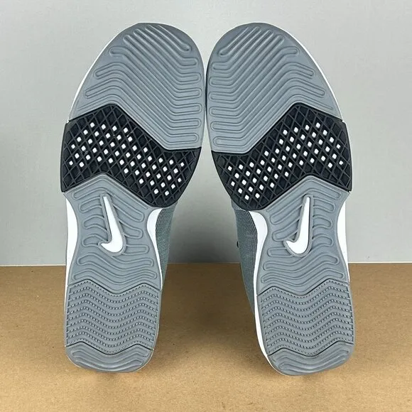 Nike Lebron Witness 8 Basketball Shoes Mens 18 Gray Black Low Top Lace Up