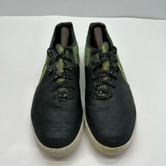 Nike MagistaX Finale IC Mens 12 Indoor Soccer Court Shoes Sneakers 807568-007