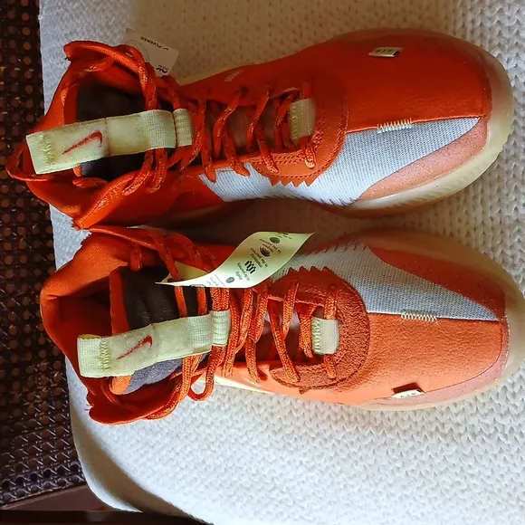 Nike Men Orange Basketball Shoes Size 9