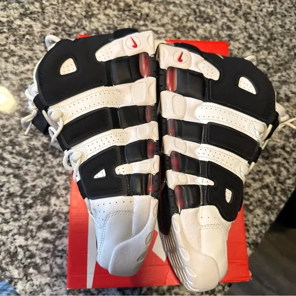Nike mens Air More Uptempo Black and White Shoes