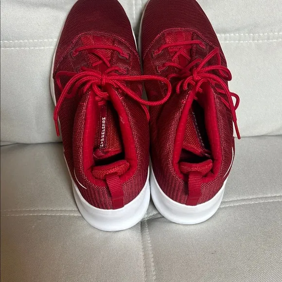 Nike Men’s Hyperfr3sh Red Sneakers Shoes Size 13