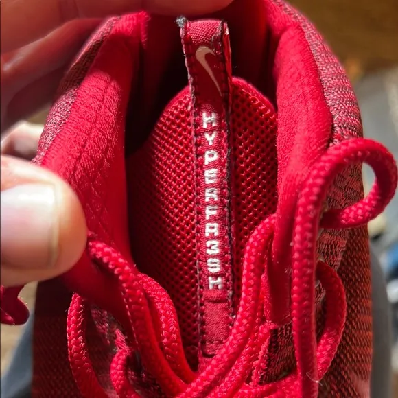 Nike Men’s Hyperfr3sh Red Sneakers Shoes Size 13