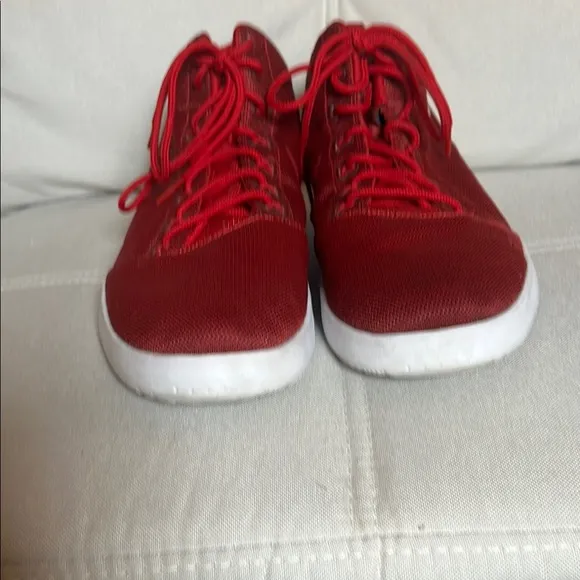 Nike Men’s Hyperfr3sh Red Sneakers Shoes Size 13