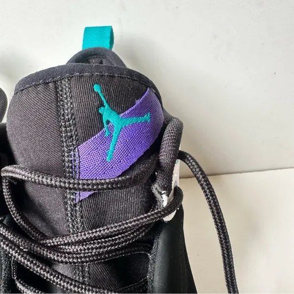 Nike Men's Jordan Fadeaway Basketball Shoes Black White Turbo Green Sz 10.5 NEW