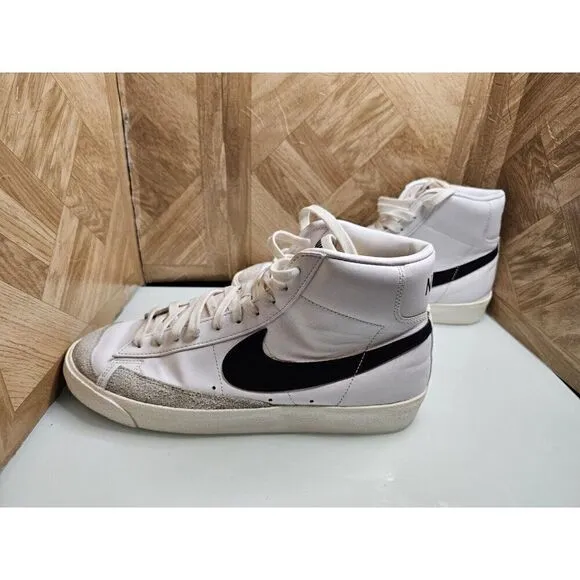 Nike Men's Mid 77 Vintage White Shoes Size 12.5.  644