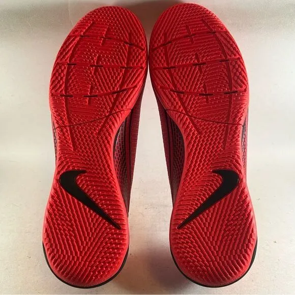 Nike Men’s Vapor 13 Academy Indoor Soccer Shoes Red Size 13 AT7993-606