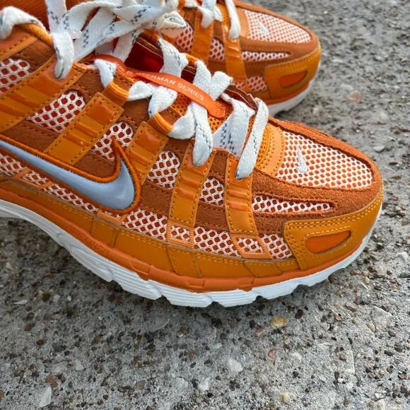 Nike P-6000 Premium Shoes (HQ3641-886, Kumquat/Magma Orange/Summit White